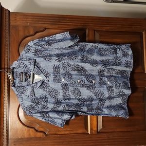 NWT Banana Republic Chambray Pineapple Button-up